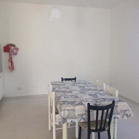 A Casa Di Nonna Luciana - Trilocale Con Giardino Apartment Ceriale Ngoại thất bức ảnh